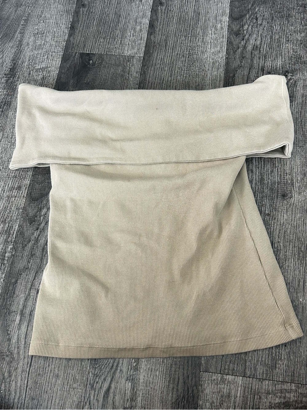 Banana Republic Fold-Over Off-Shoulder Ribbed Camisole in Light Beige